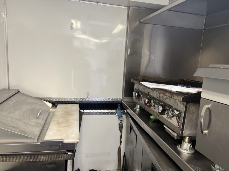 Specialized Cleaning for Food Trucks & Mobile Kitchens